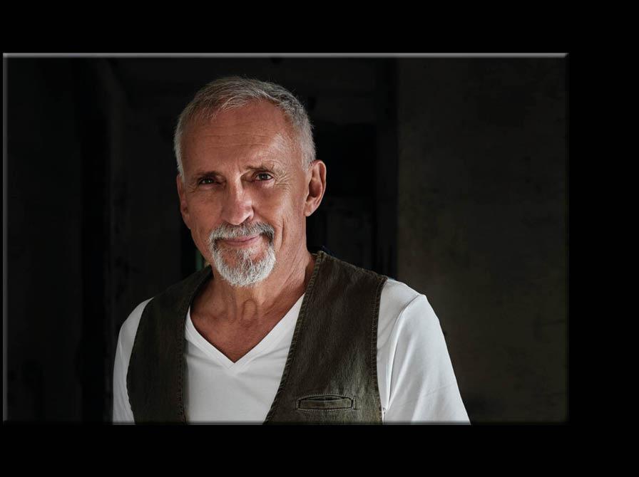 Portræt af Jussi Adler-Olsen. Pressefoto: Tine Harden